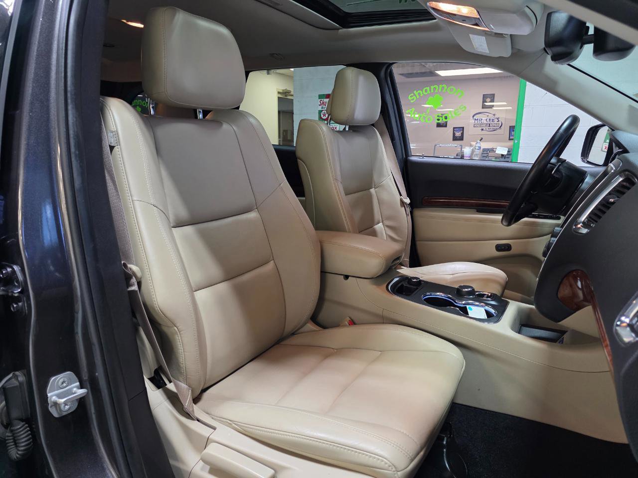 Used 2015 Dodge Durango Limited image 27