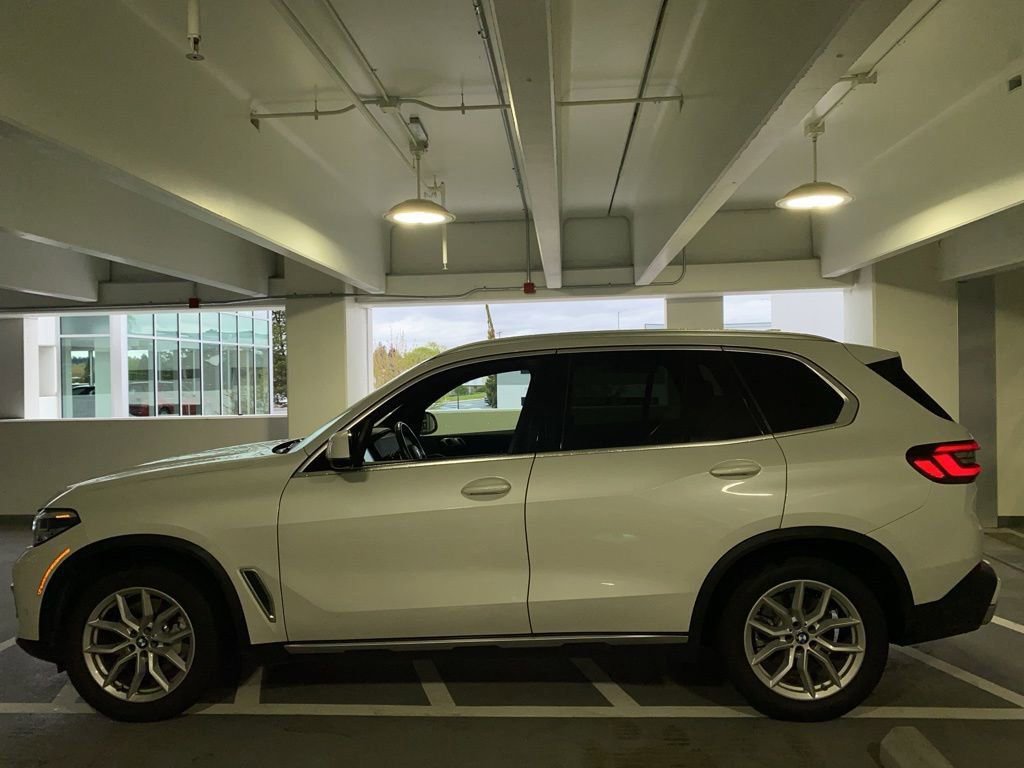 Used 2020 BMW X5 xDrive40i w/ Premium Package AWD/4WD image 6