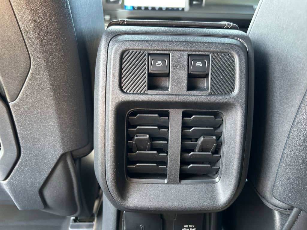 New 2025 Ford Bronco Badlands image 16