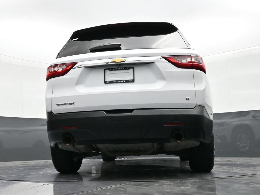 Used 2020 Chevrolet Traverse LT FWD image 23