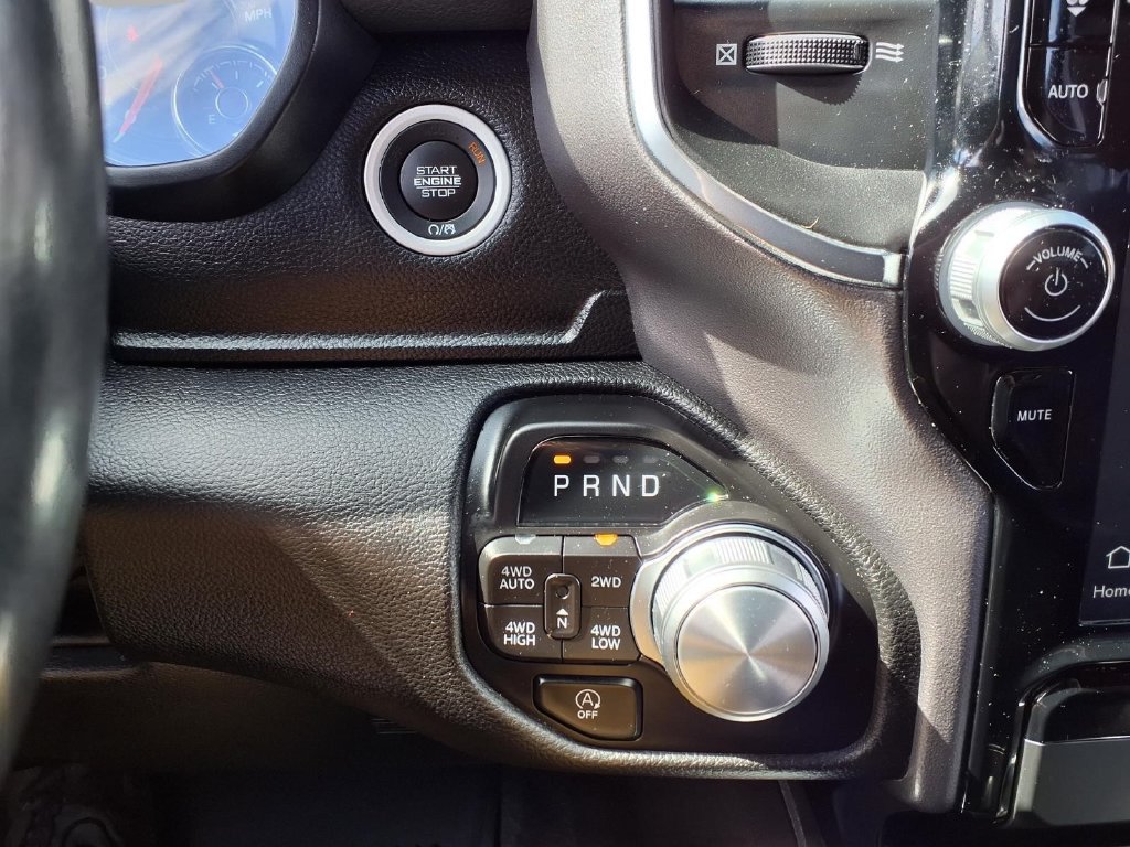 Used 2023 RAM 1500 Laramie AWD/4WD image 8