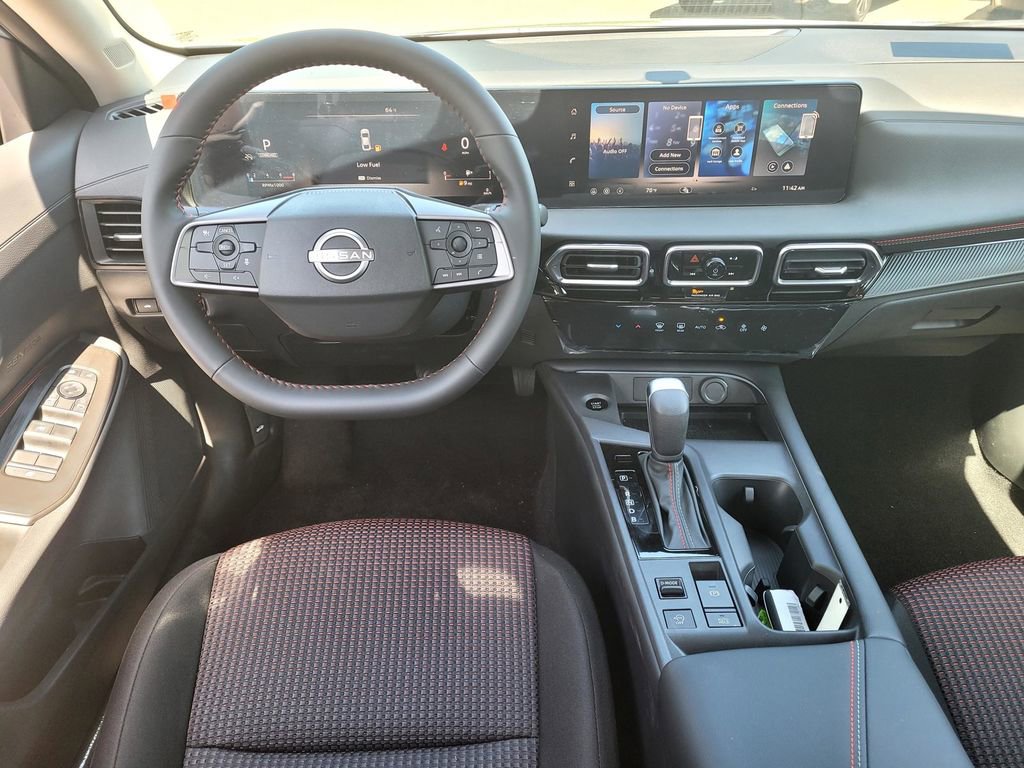 New 2026 Nissan Sentra SR FWD image 9