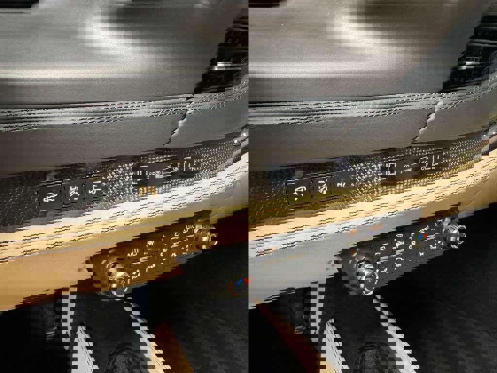 Used 2022 Ferrari F8 Tributo image 20