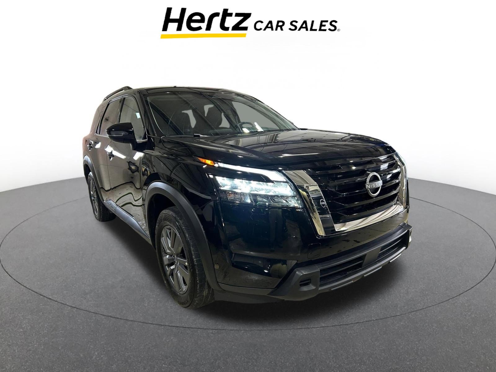 Used 2025 Nissan Pathfinder SV
