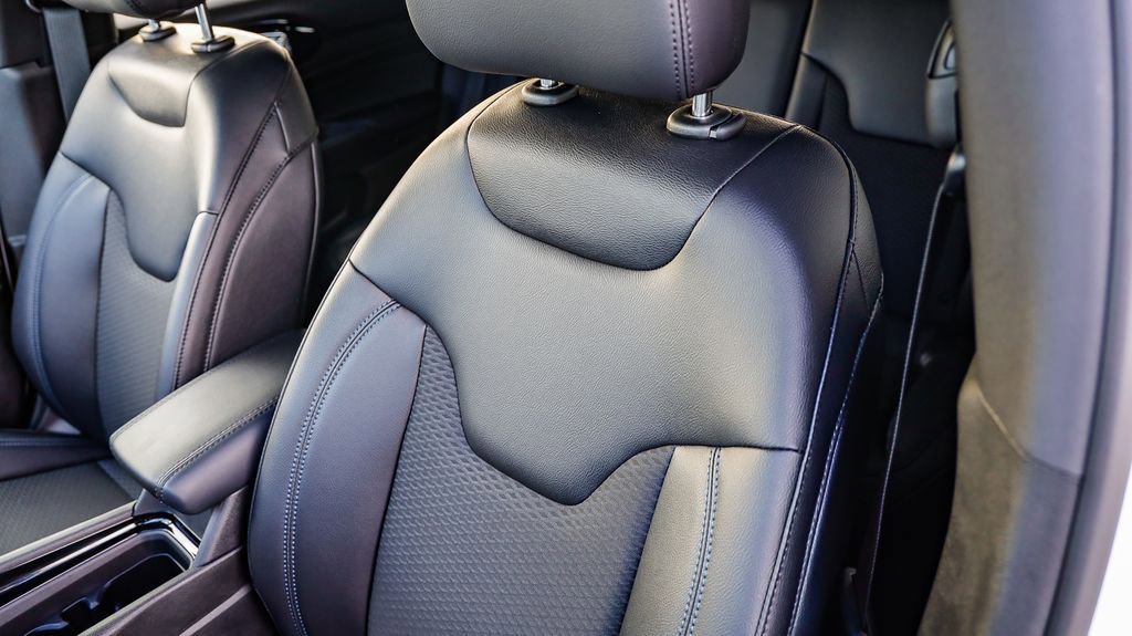 New 2026 Jeep Compass Latitude image 25