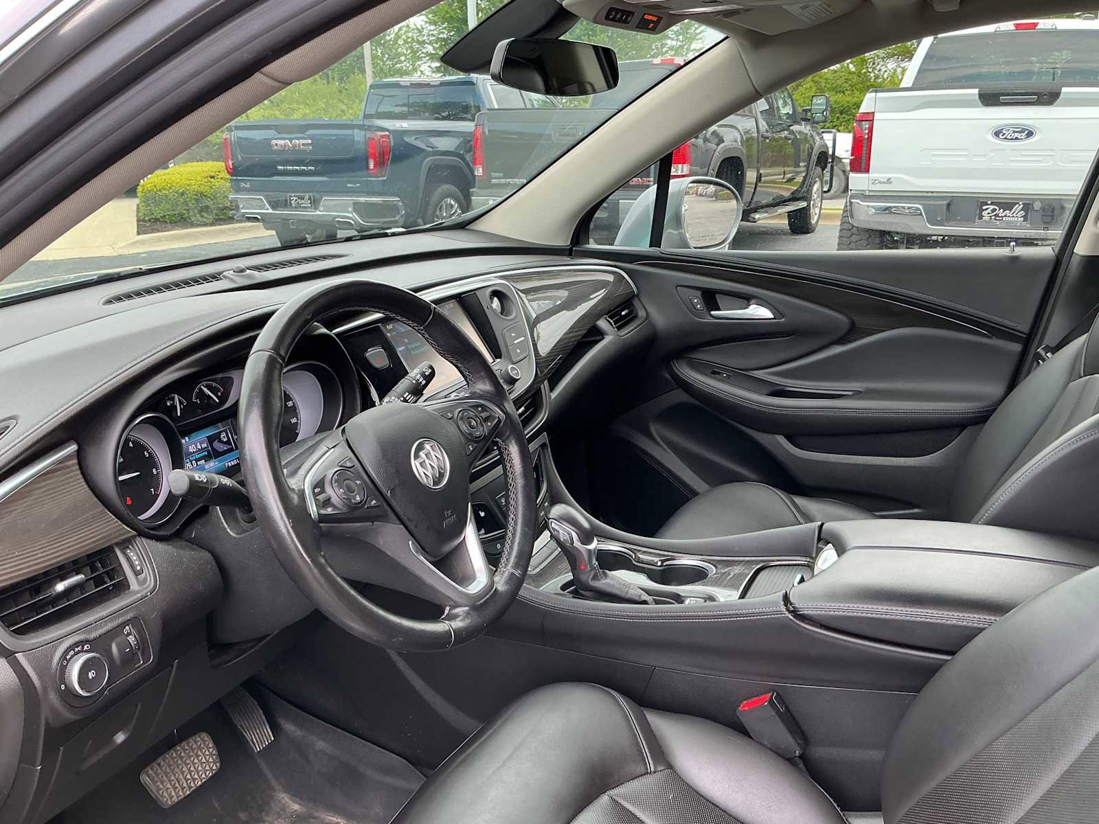 Used 2020 Buick Envision Essence w/ Experience Buick Package FWD image 17