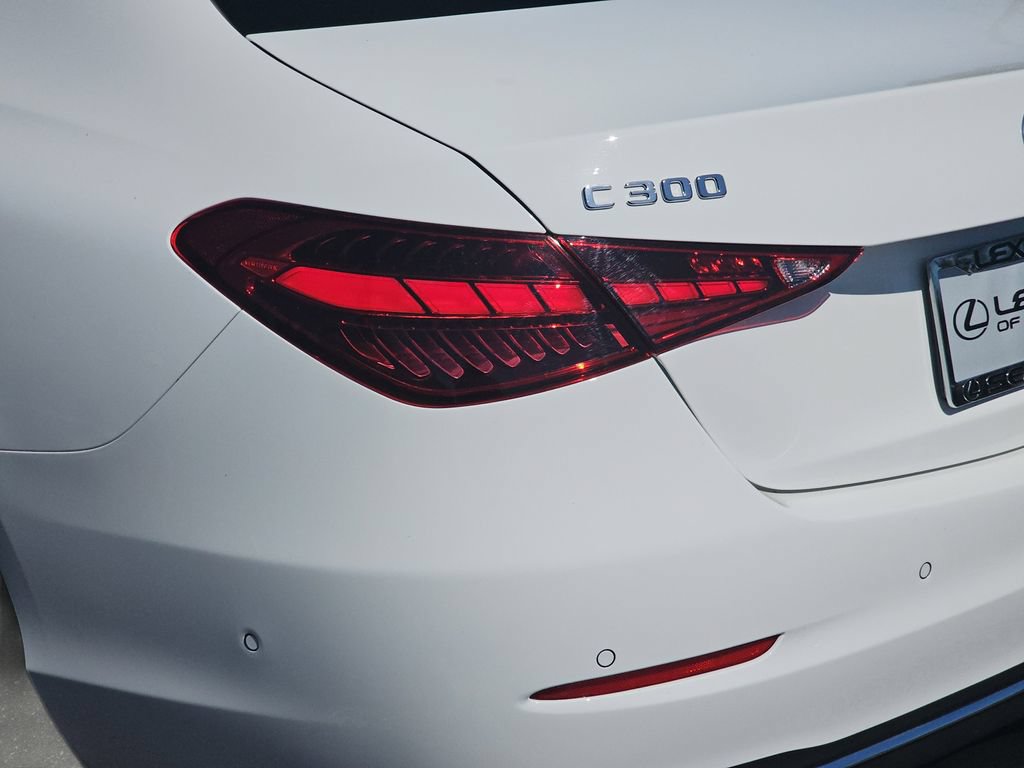 Used 2025 Mercedes-Benz C 300 4MATIC Sedan image 37