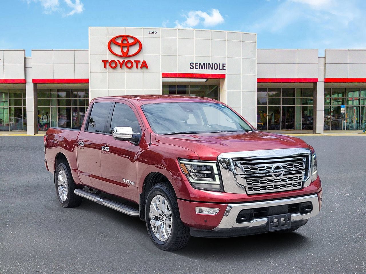 Used 2021 Nissan Titan SL AWD/4WD image 2
