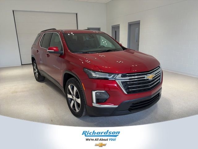 Certified 2023 Chevrolet Traverse LT w/ LT Premium Package image 1