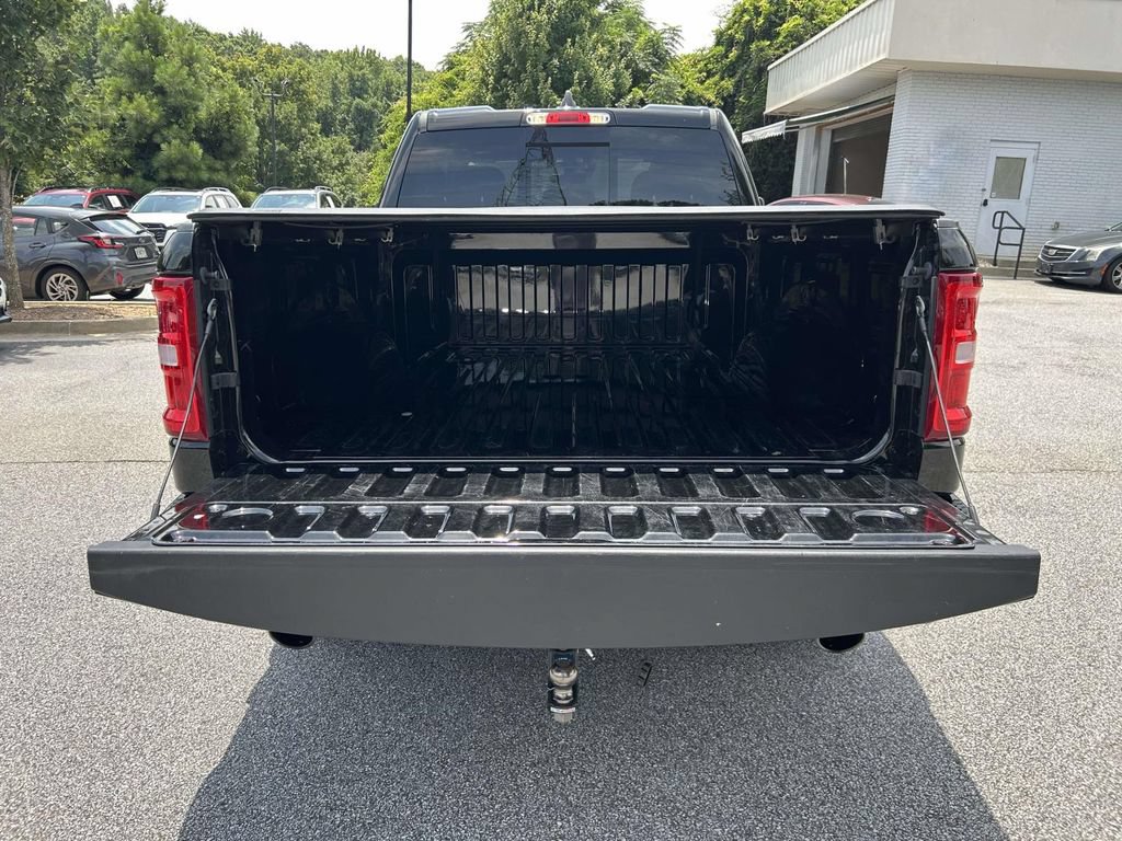 Used 2025 RAM 1500 Big Horn RWD image 5