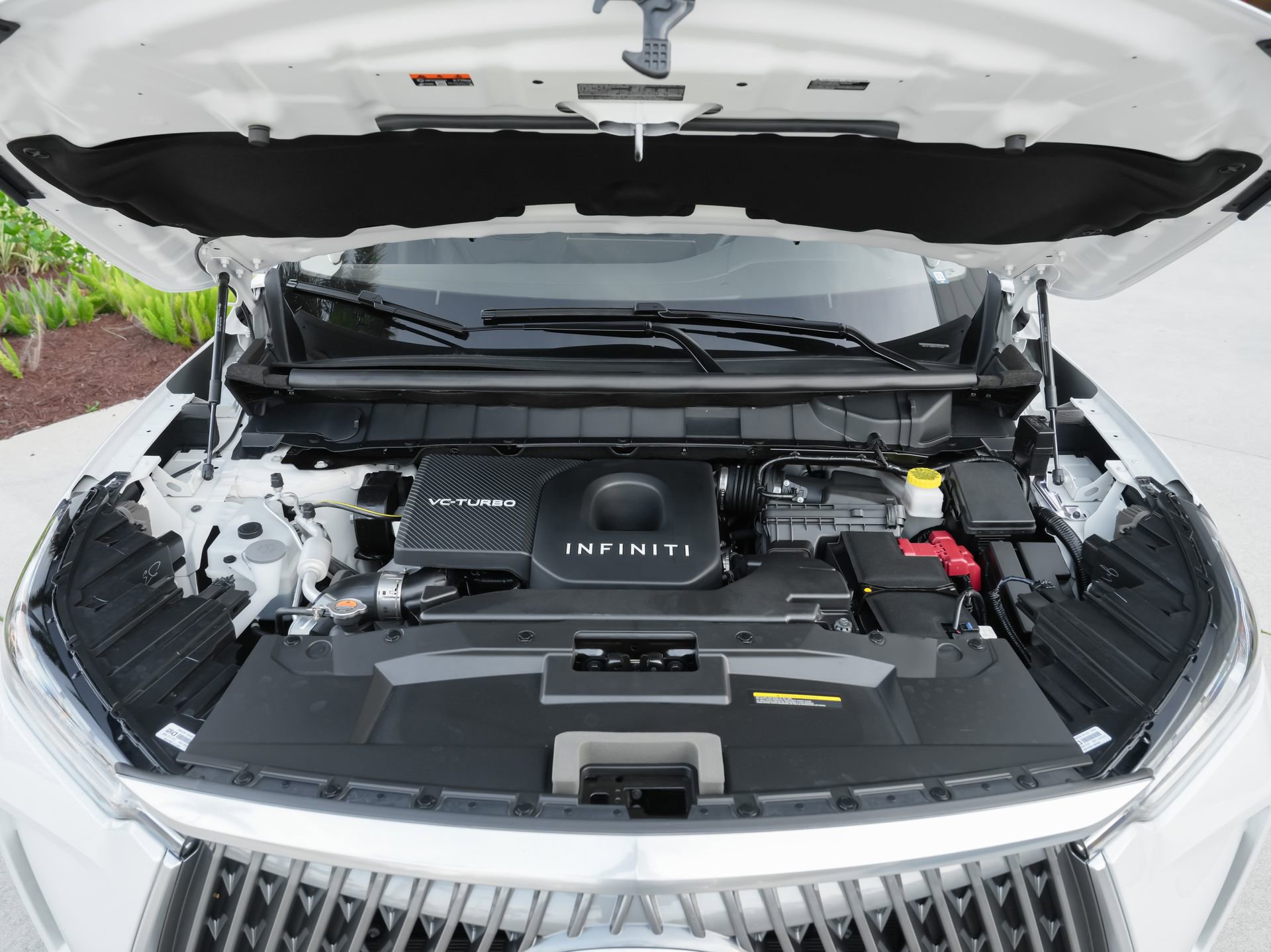 Certified 2026 INFINITI QX60 Luxe w/ Cargo Package FWD image 44