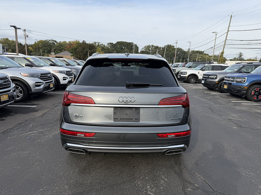 Used 2022 Audi Q5 2.0T Premium AWD/4WD image 4