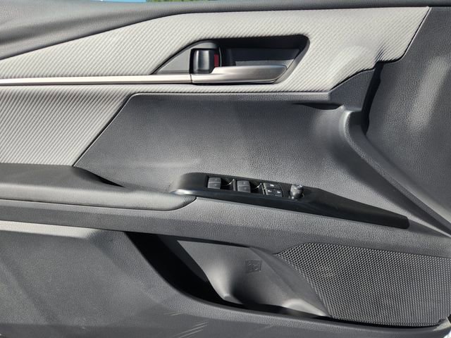 New 2026 Toyota Camry SE image 21