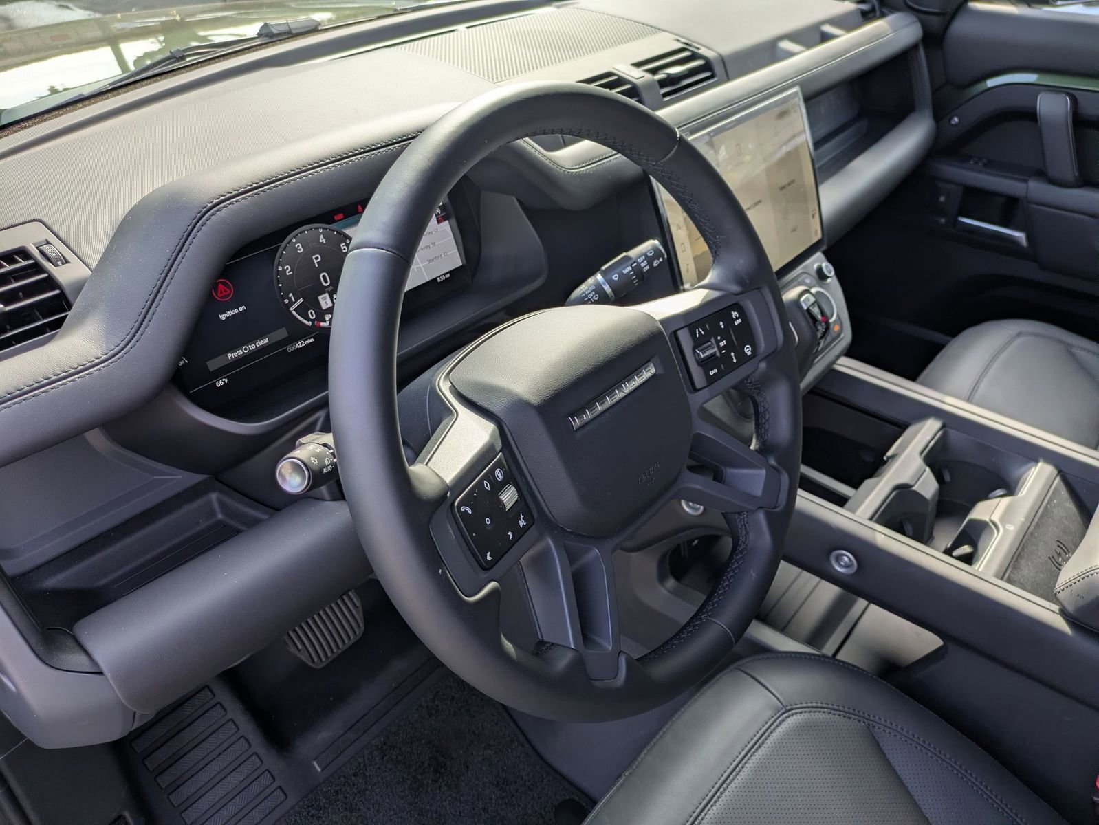 New 2026 Land Rover Defender 110 X-Dynamic SE AWD/4WD image 16