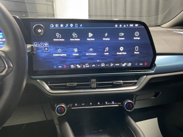 Used 2025 Chevrolet Equinox EV LT w/ Convenience Package II AWD/4WD image 23