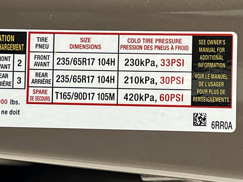 Used 2025 Nissan Rogue SV image 69