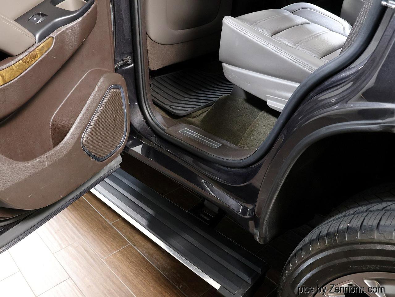 Used 2016 GMC Yukon Denali w/ Open Road Package image 28