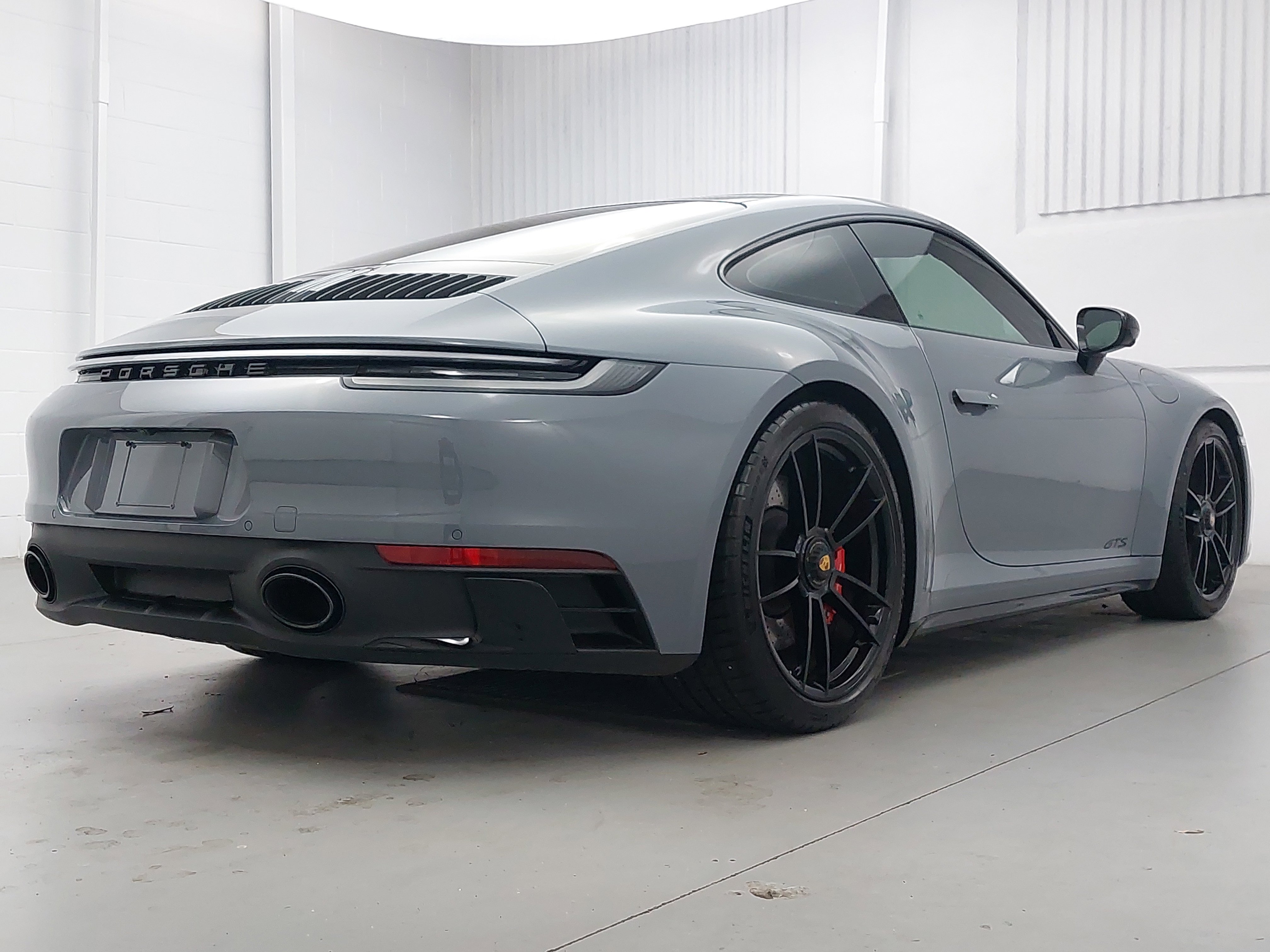 Certified 2024 Porsche 911 Carrera GTS image 7