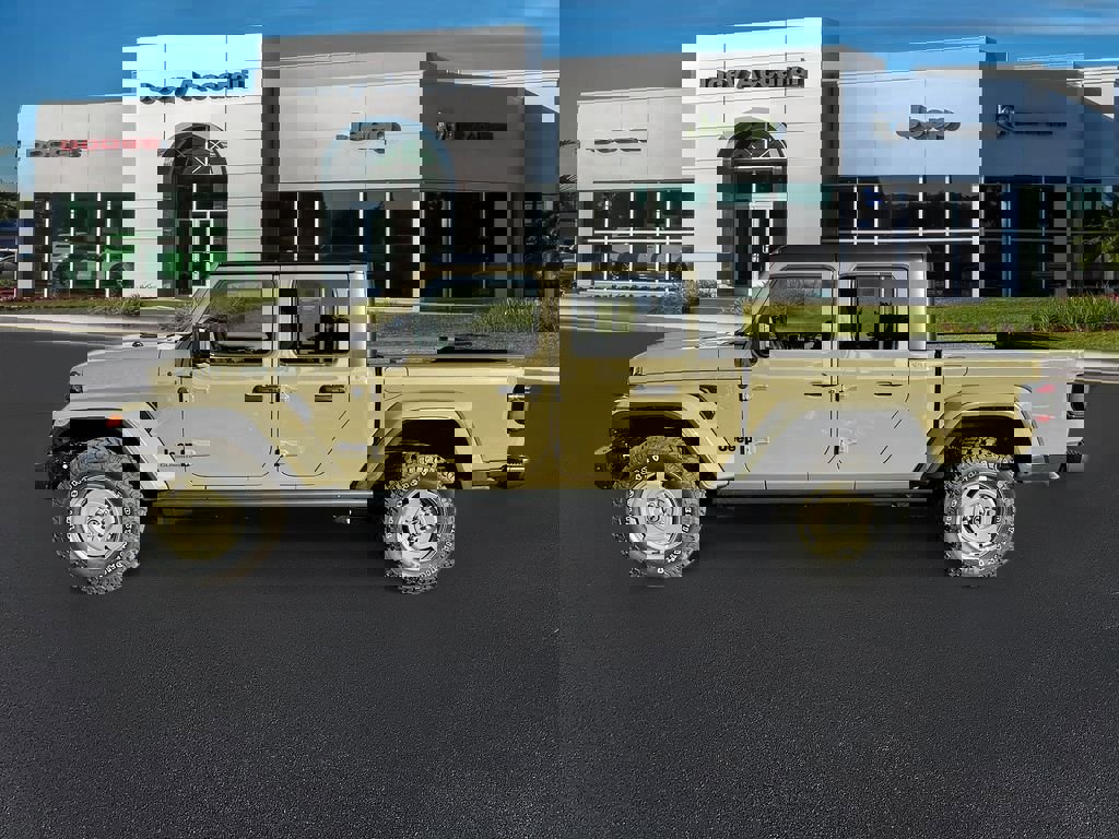 New 2026 Jeep Gladiator Sport image 5