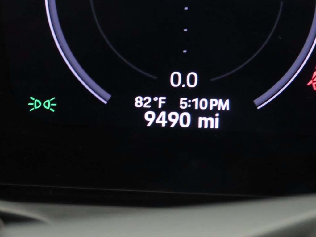 Certified 2025 Porsche Cayenne AWD/4WD image 18