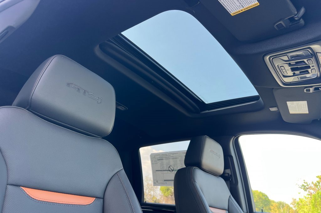 New 2026 GMC Sierra 2500 AT4 image 13