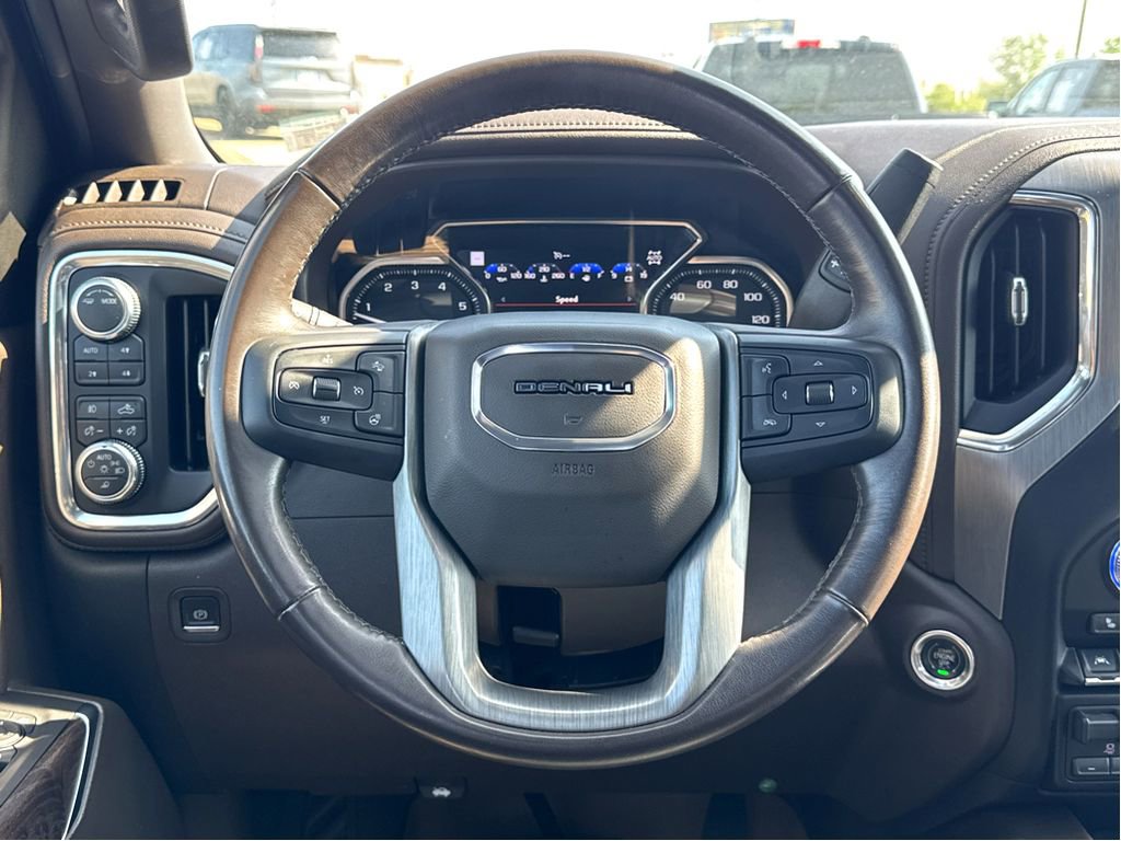 Used 2021 GMC Sierra 1500 Denali w/ Denali Ultimate Package AWD/4WD image 14