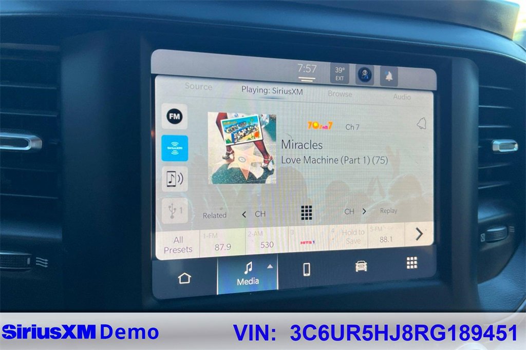 Used 2024 RAM 2500 Tradesman w/ Chrome Appearance Group image 28