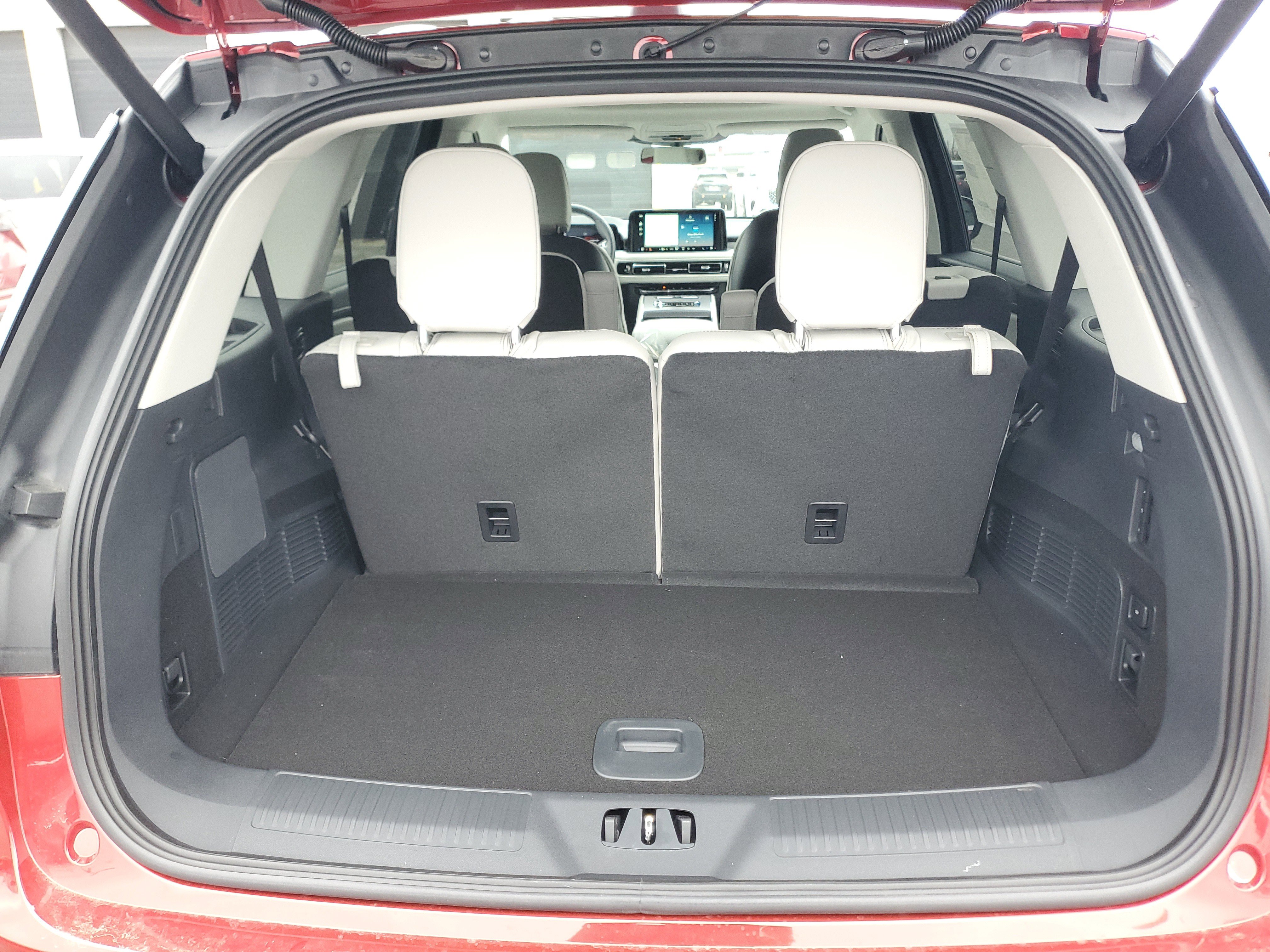 New 2026 Lincoln Aviator Premiere image 28