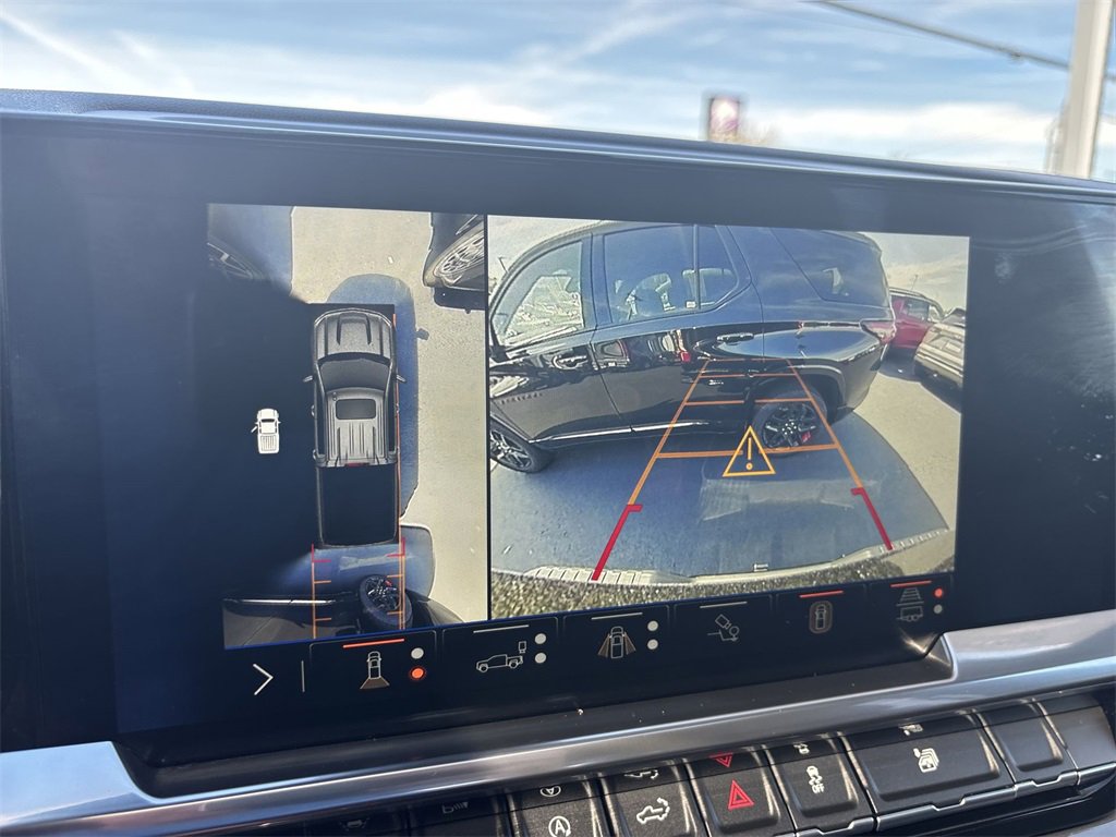 Used 2024 Chevrolet Silverado 1500 High Country w/ High Country Premium Package image 23