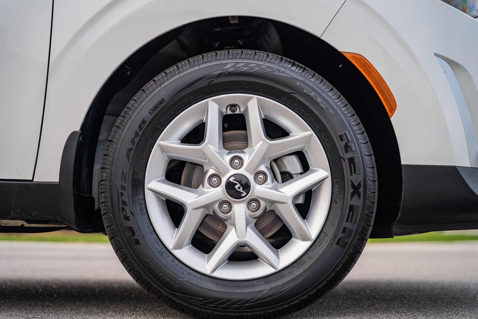 Used 2023 Kia Soul LX w/ LX Technology Package image 10