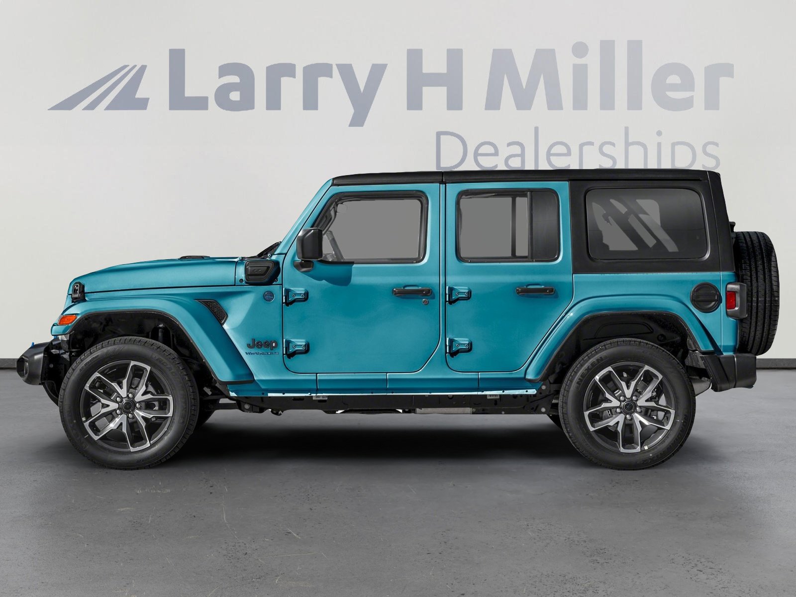 Used 2024 Jeep Wrangler Willys image 4