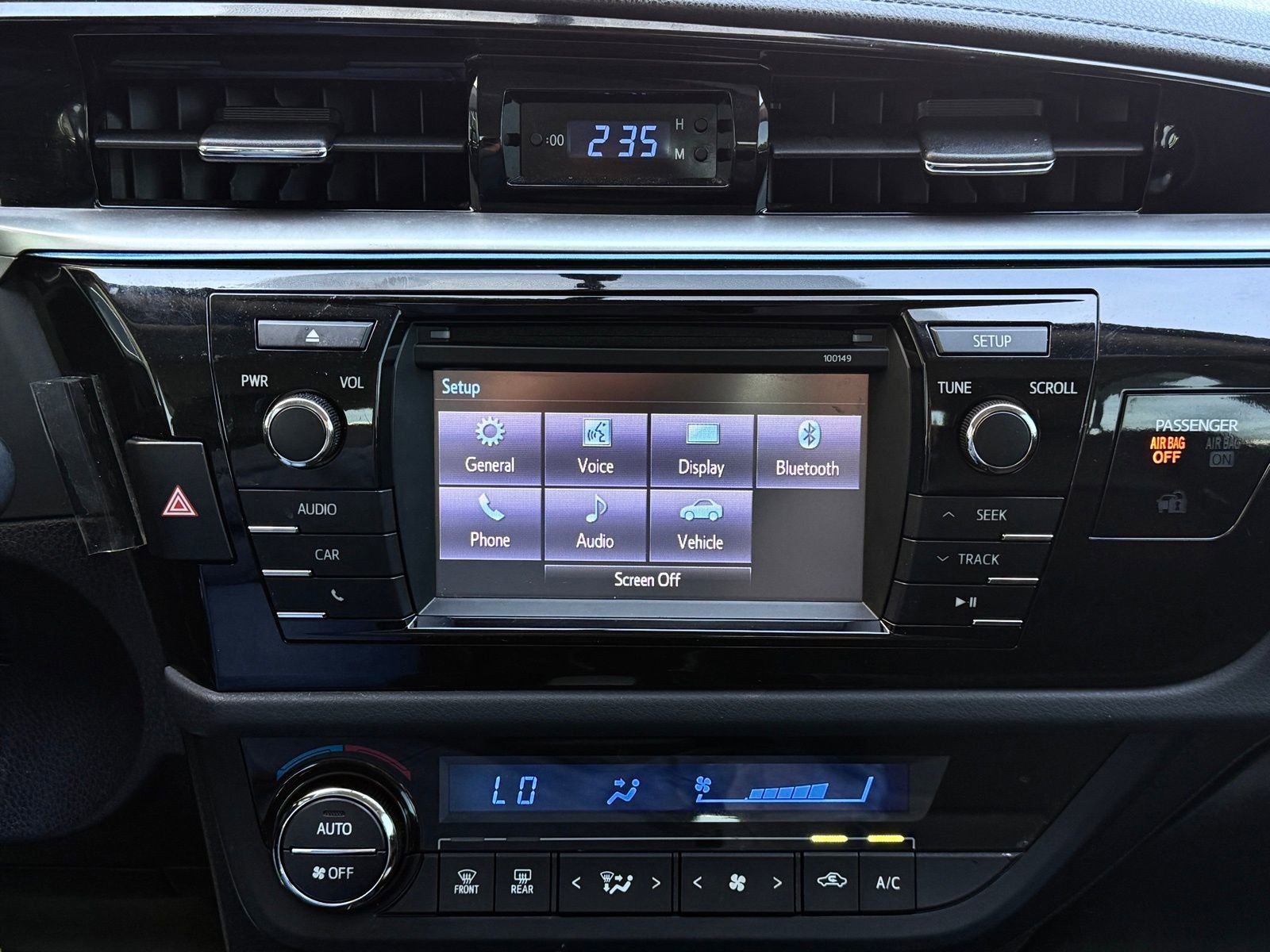 Used 2015 Toyota Corolla S image 27