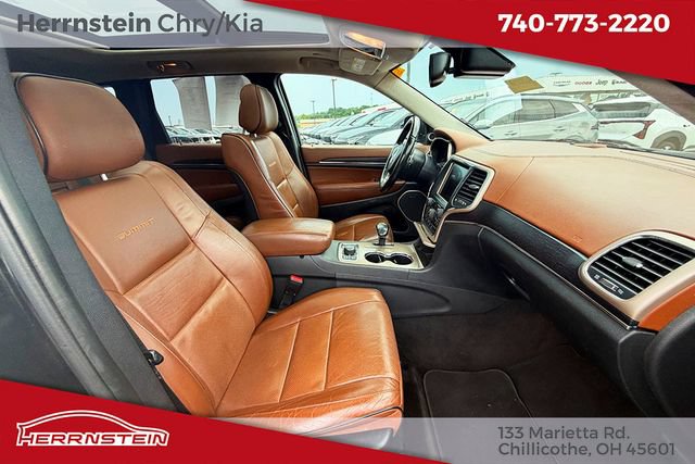 Used 2015 Jeep Grand Cherokee Summit w/ Platinum Series Group AWD/4WD image 31