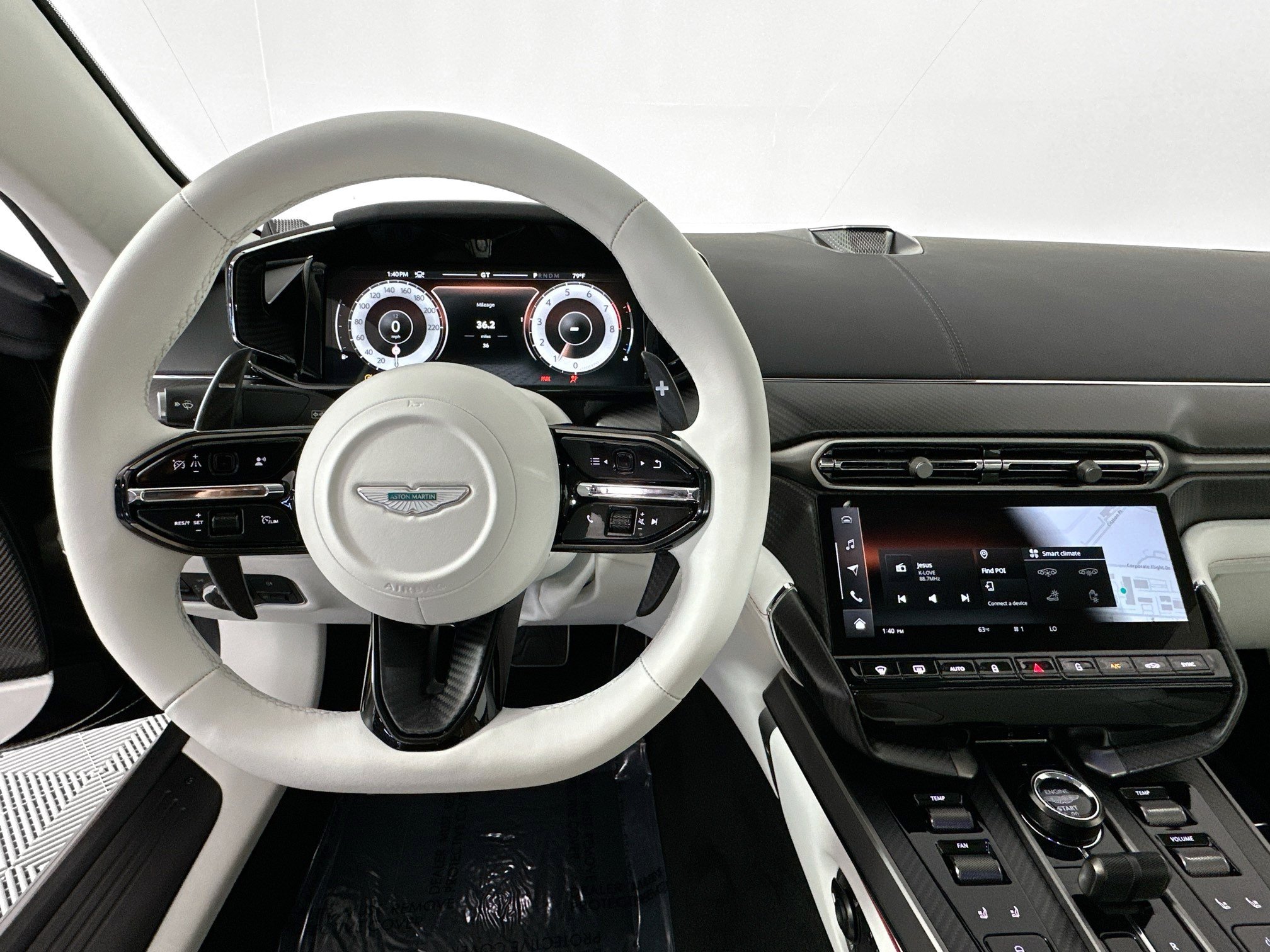 New 2026 Aston Martin Vanquish RWD image 11