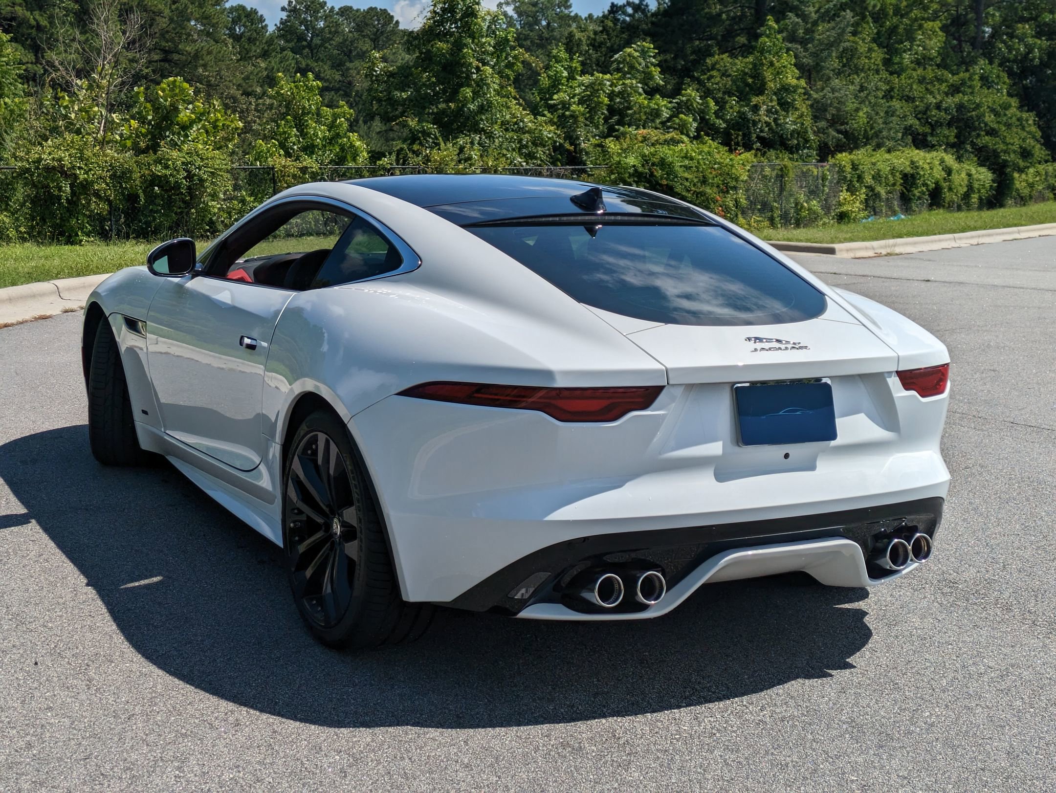 New 2024 Jaguar F-TYPE Coupe AWD image 8