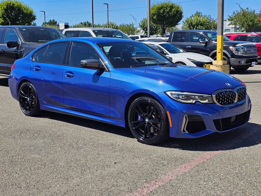 Used 2020 BMW M340i RWD image 3