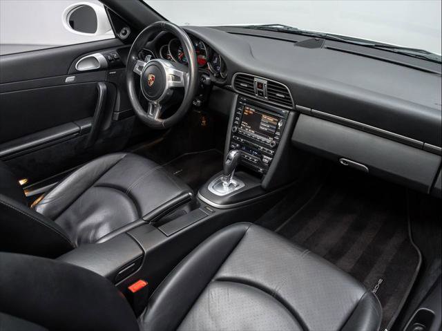 Used 2011 Porsche 911 Carrera image 18