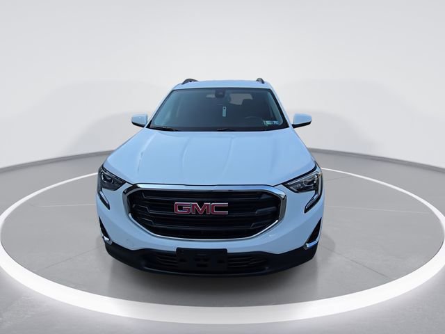 Used 2020 GMC Terrain SLE w/ Driver Convenience Package image 3