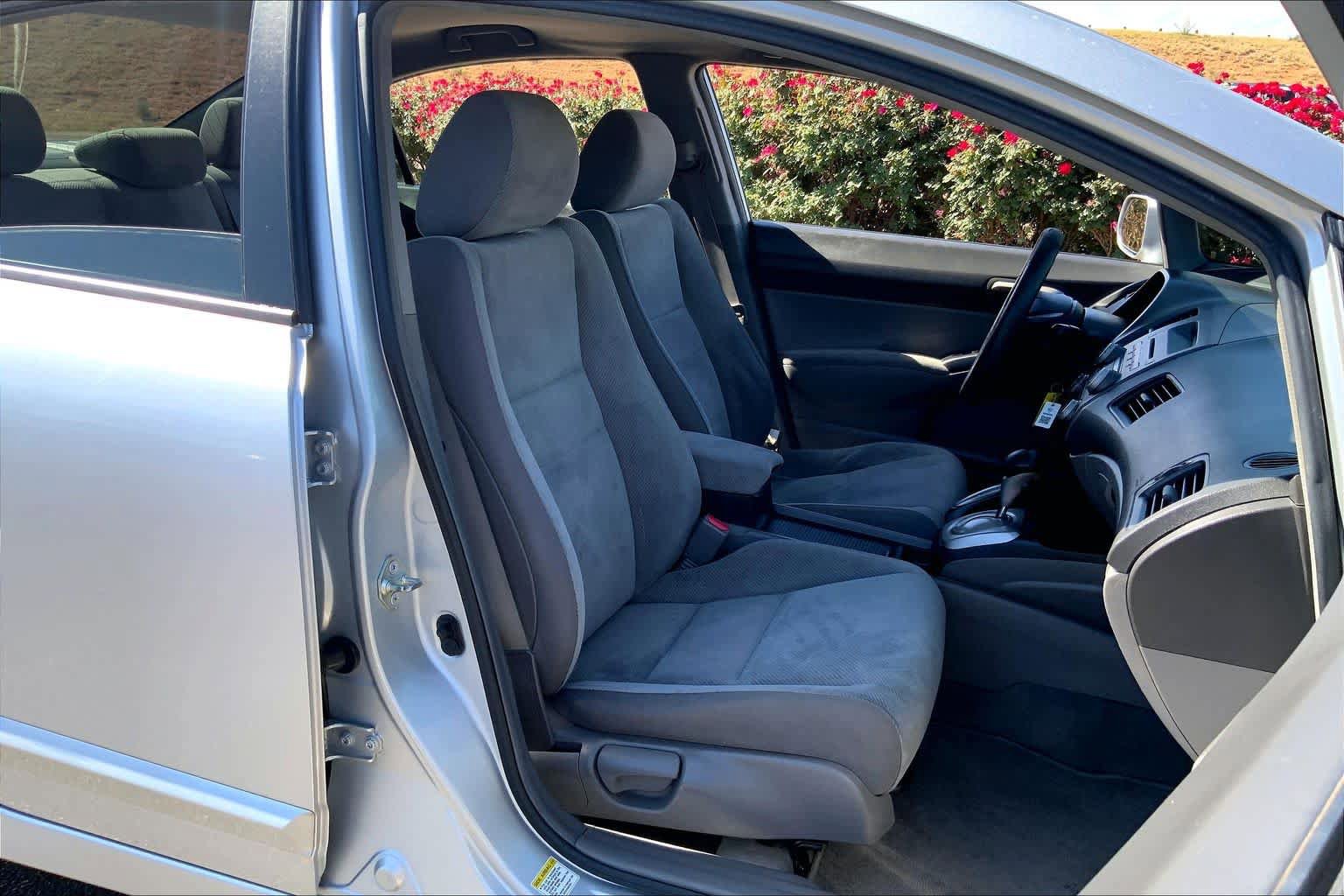 Used 2010 Honda Civic LX image 8