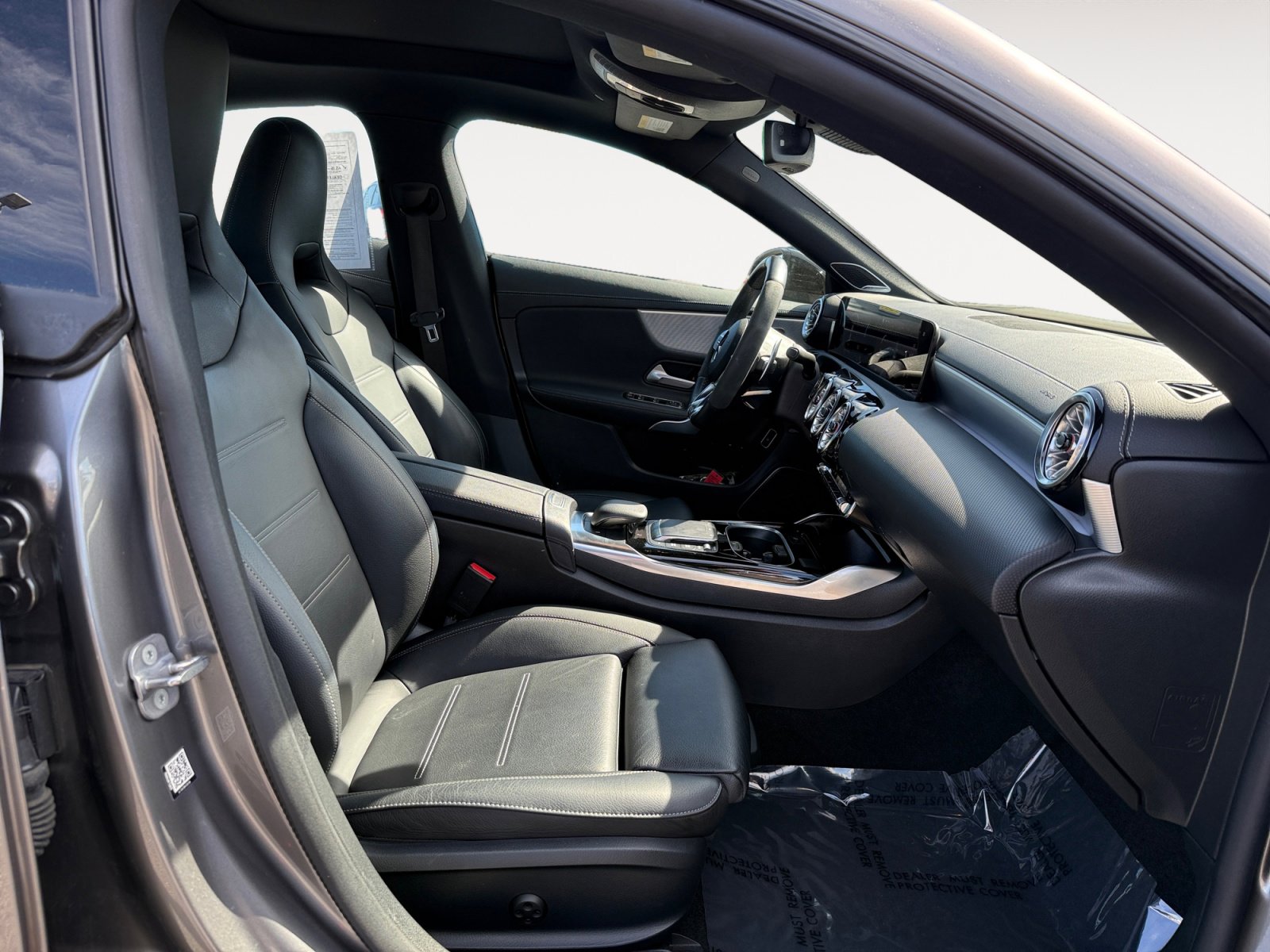 Used 2023 Mercedes-Benz CLA 35 AMG 4MATIC image 19