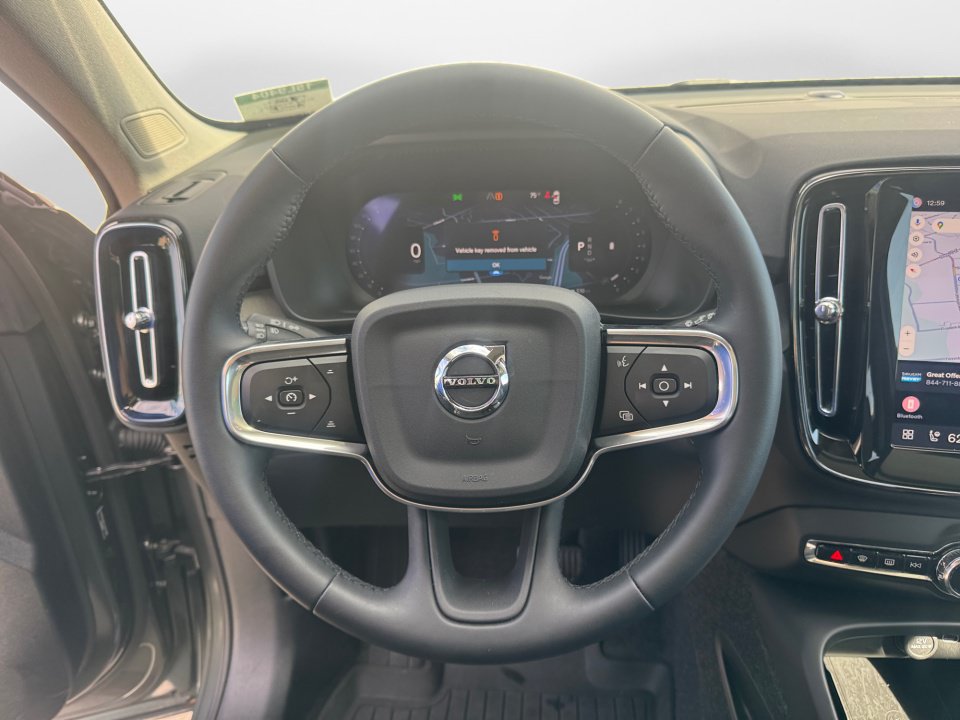 New 2026 Volvo XC40 B4 Core w/ Protection Package Premier FWD image 10
