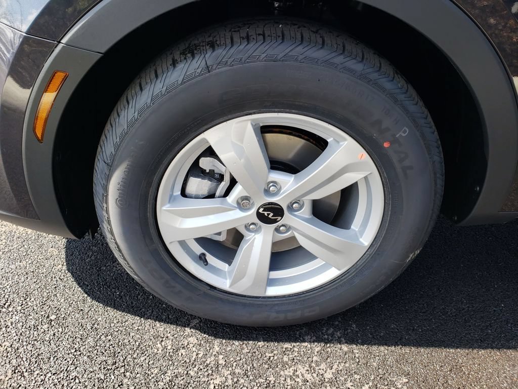New 2026 Kia Sorento LX FWD image 23