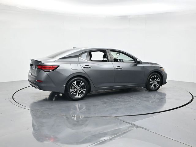 Used 2022 Nissan Sentra SV w/ Lighting Package image 2