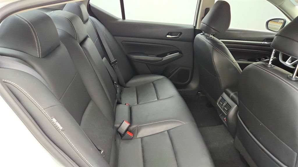 Used 2023 Nissan Altima 2.5 SL AWD/4WD image 21
