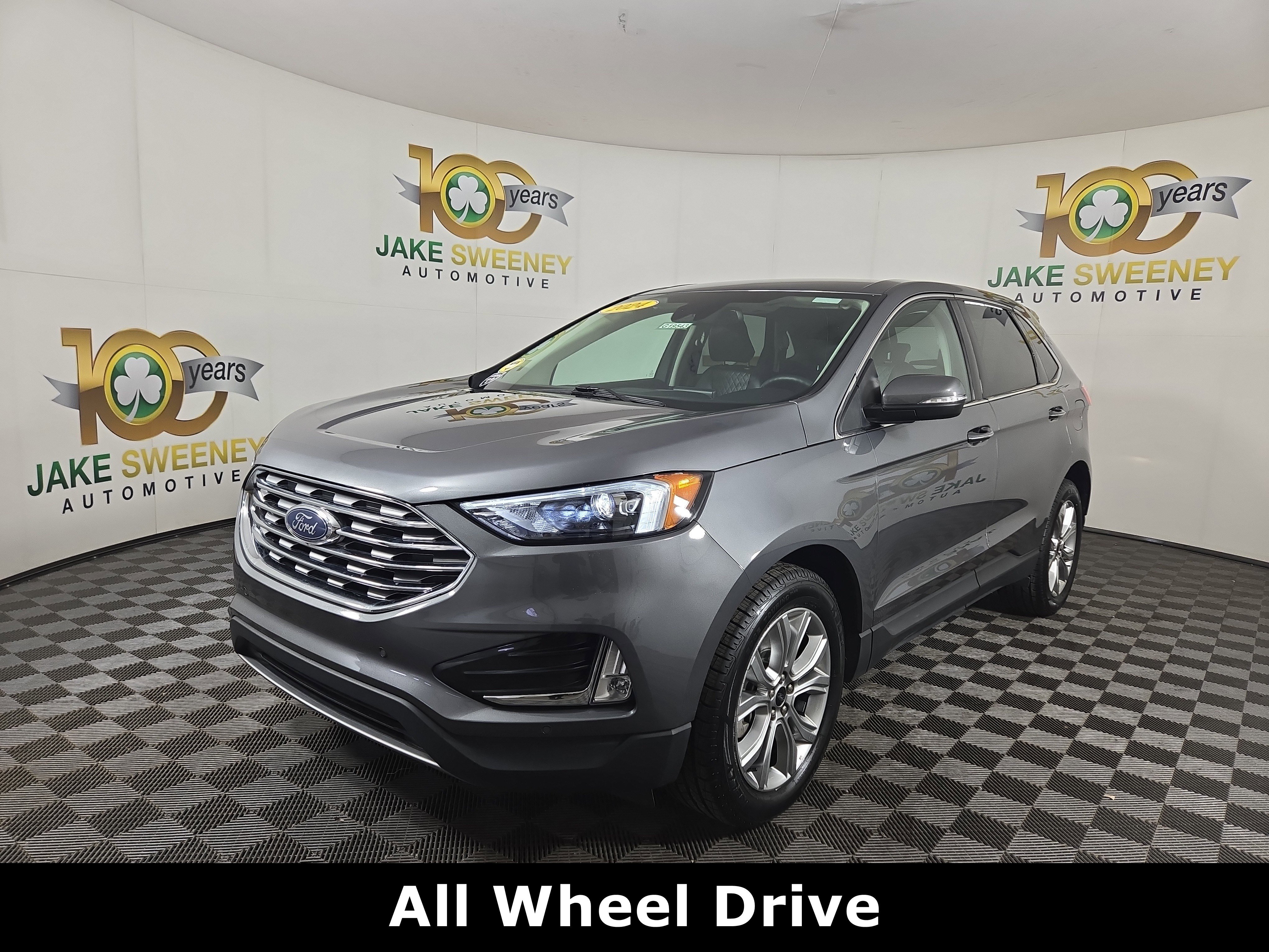 Used 2024 Ford Edge Titanium image 3