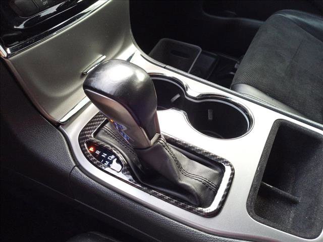 Used 2020 Jeep Grand Cherokee Laredo w/ Laredo X Package RWD image 22