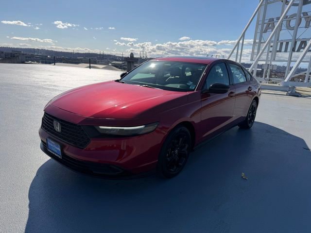 Used 2025 Honda Accord SE image 7