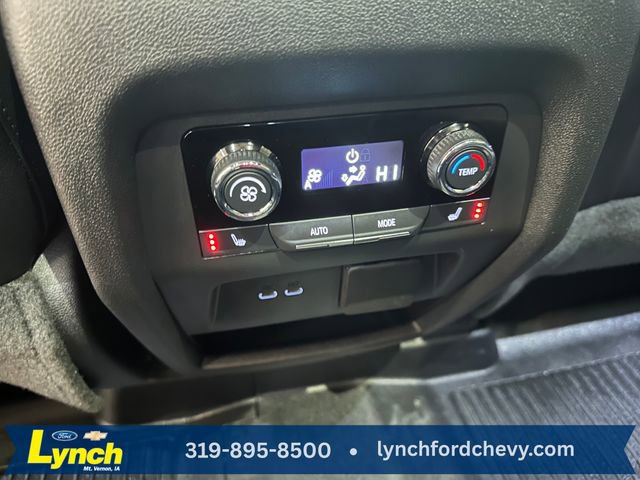 Used 2024 Chevrolet Traverse RS w/ LPO, Floor Liner Package AWD/4WD image 21