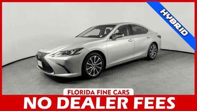 Used 2019 Lexus ES 300h w/ Premium Package