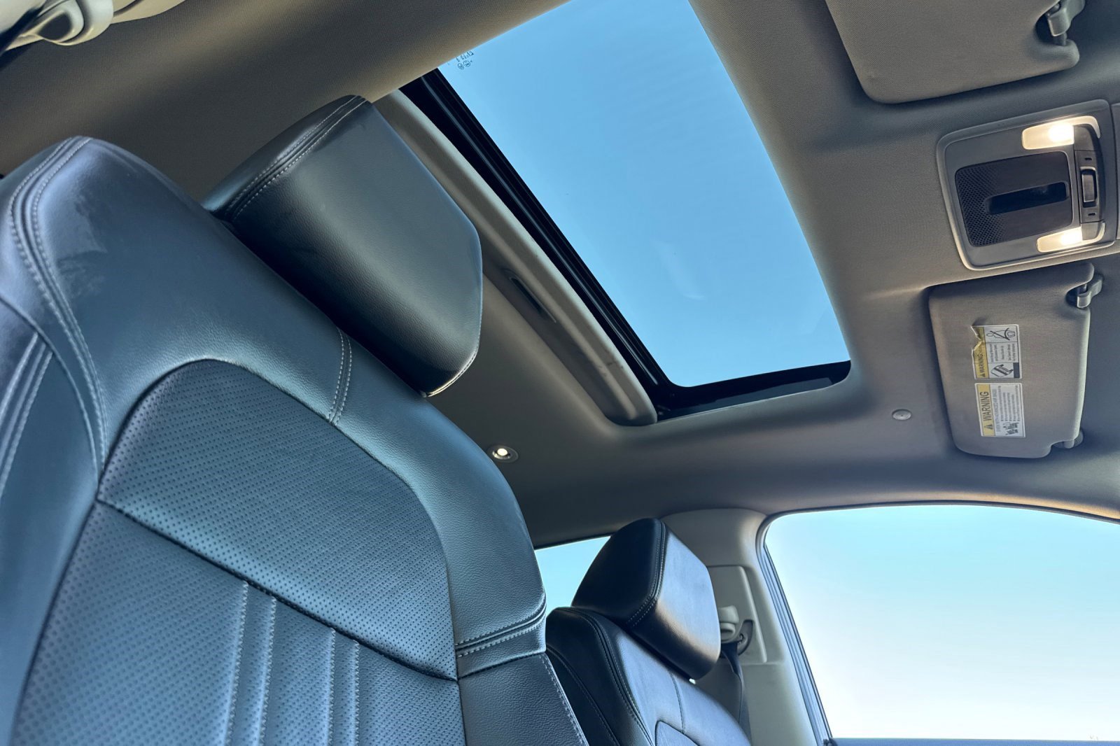 Used 2023 Honda HR-V EX-L image 15